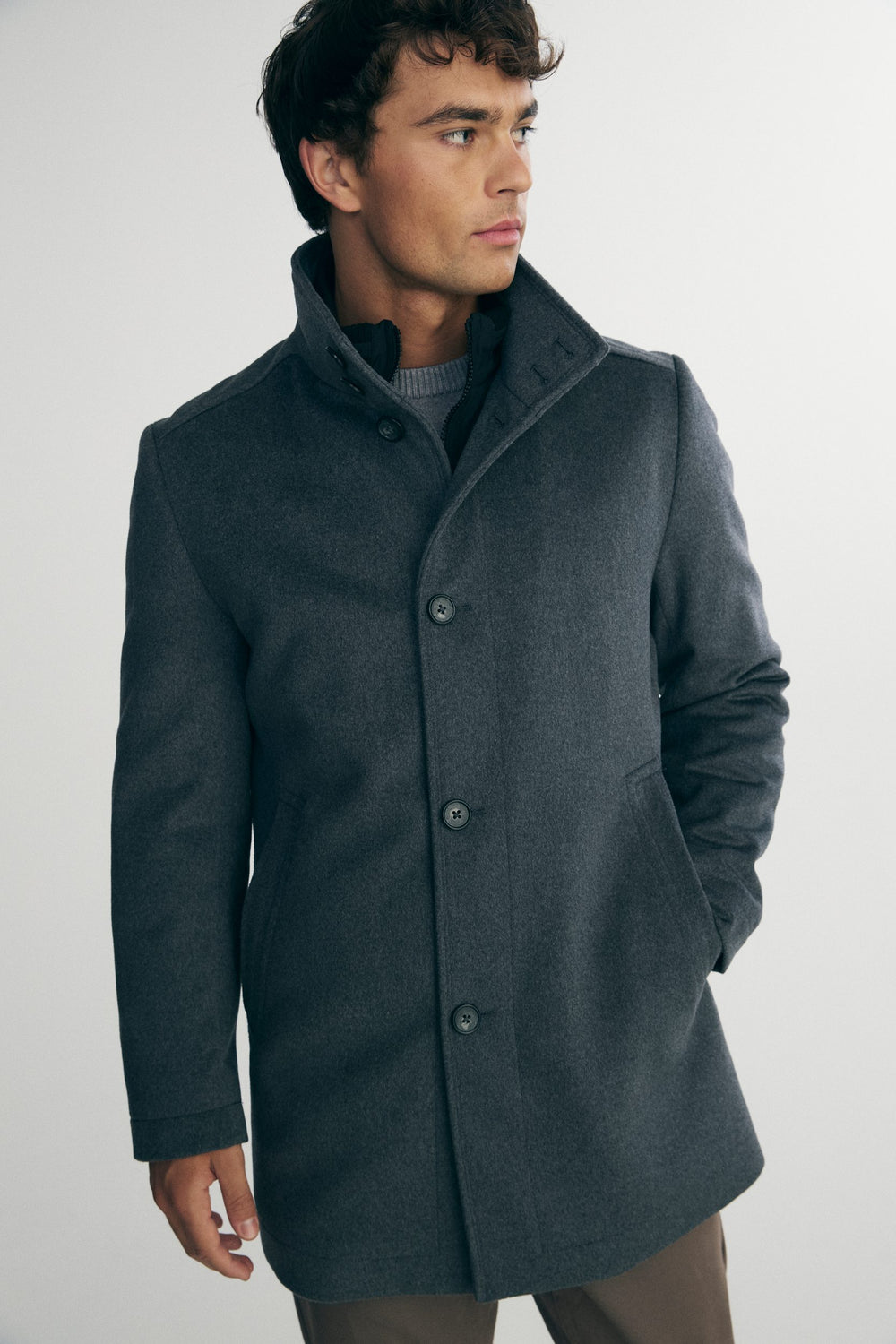 Cashmere blend coat with removable collar