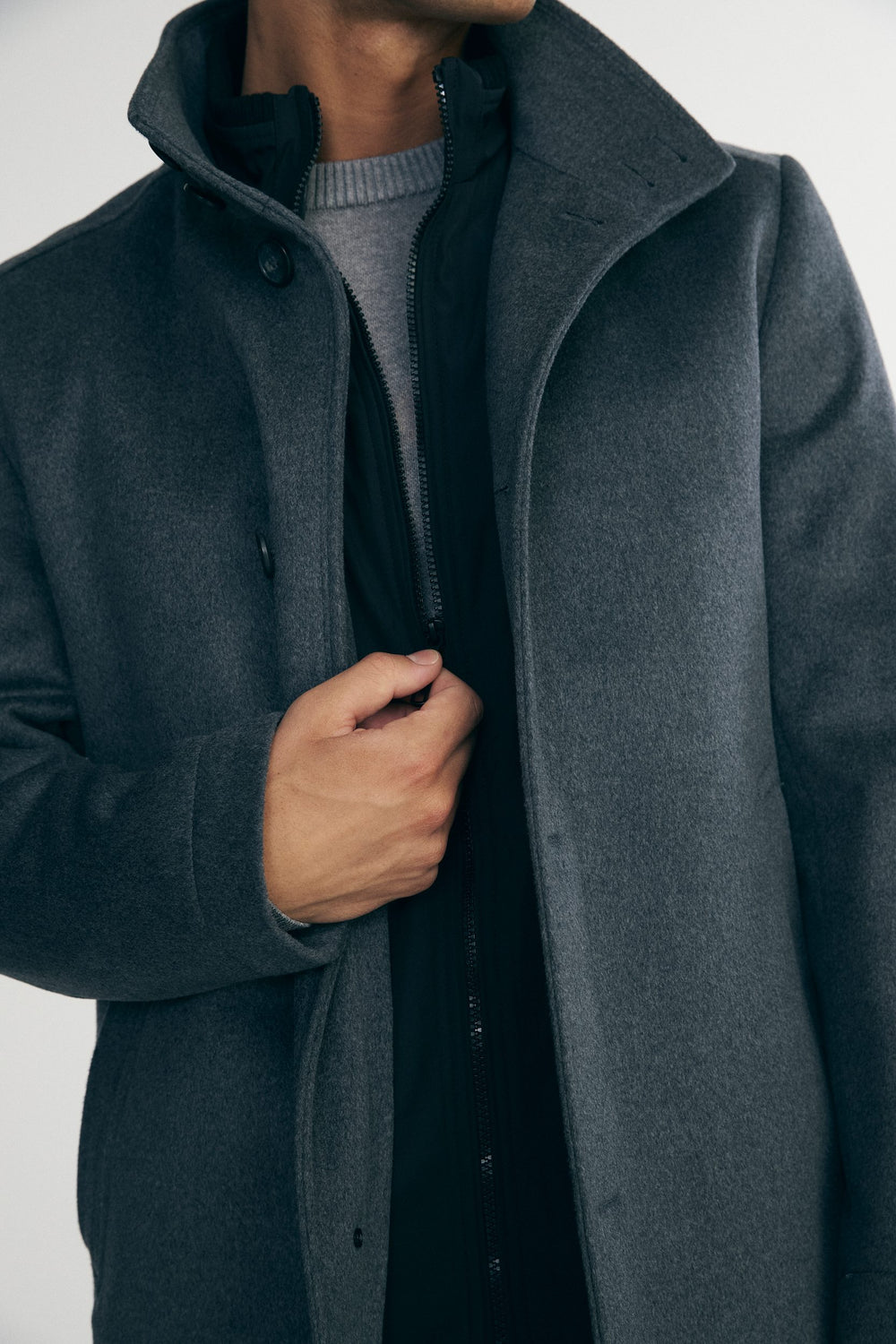 Cashmere blend coat with removable collar