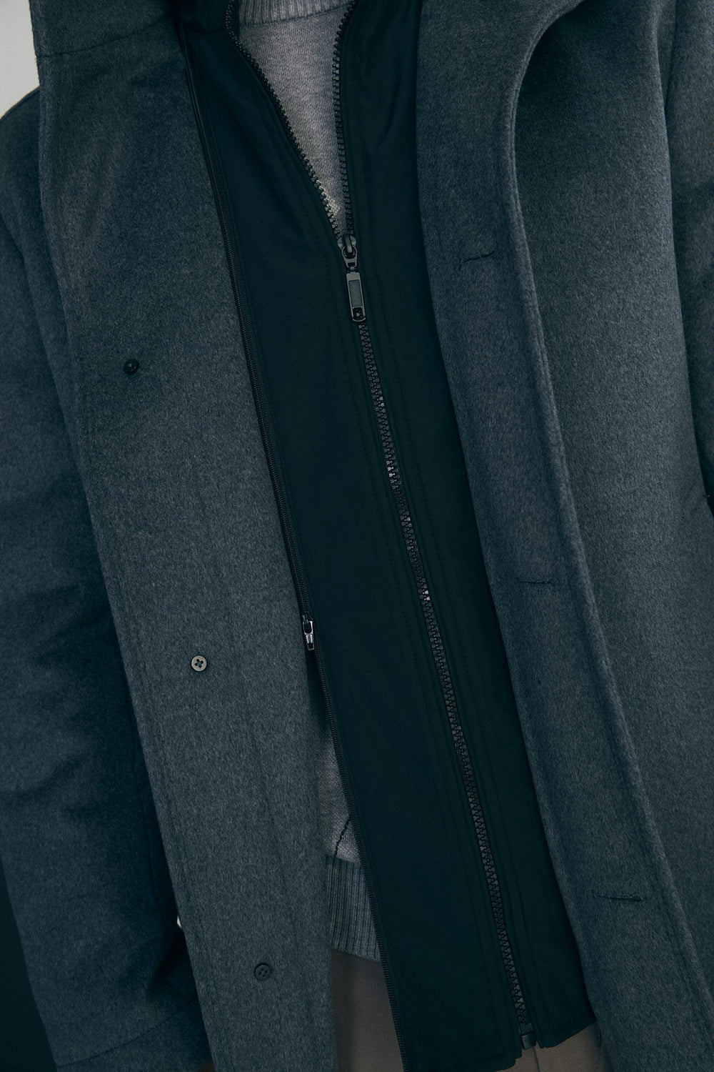 Cashmere blend coat with removable collar