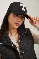 Soft baseball cap with T