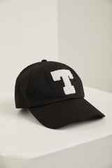 Soft baseball cap with T