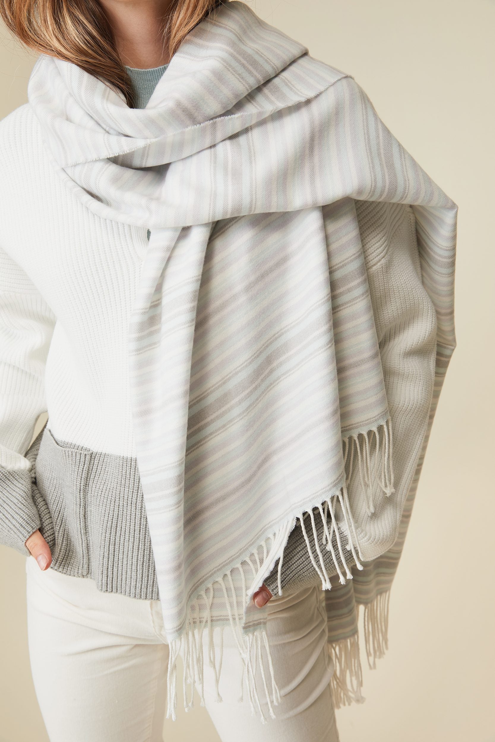 Striped scarf with fringe