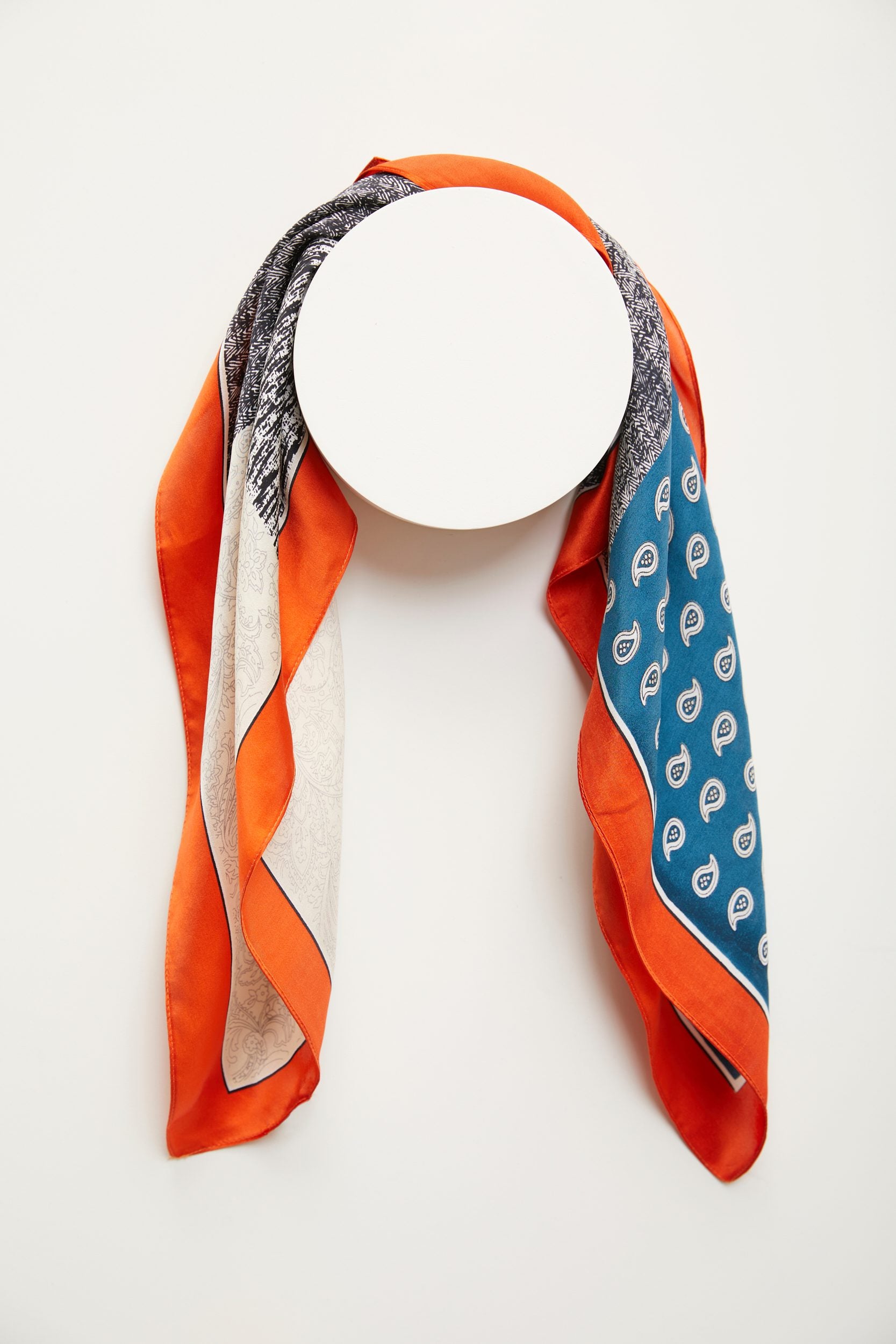 Silk scarf with orange edge