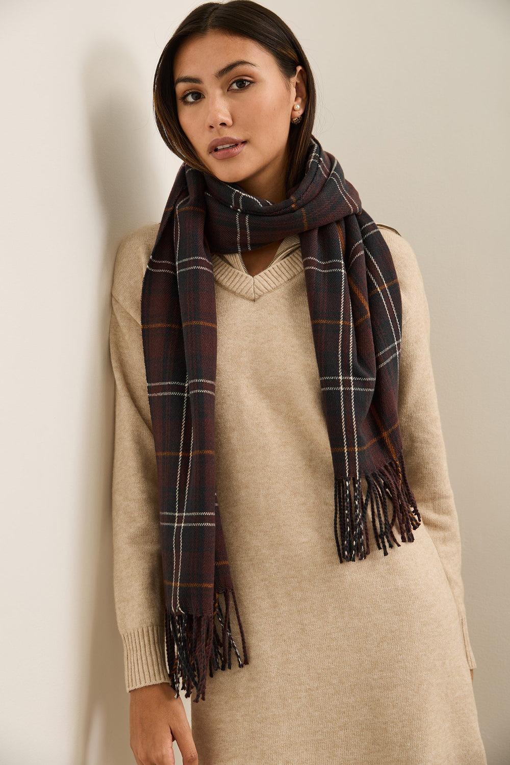 Plaid Scarf With Fringes