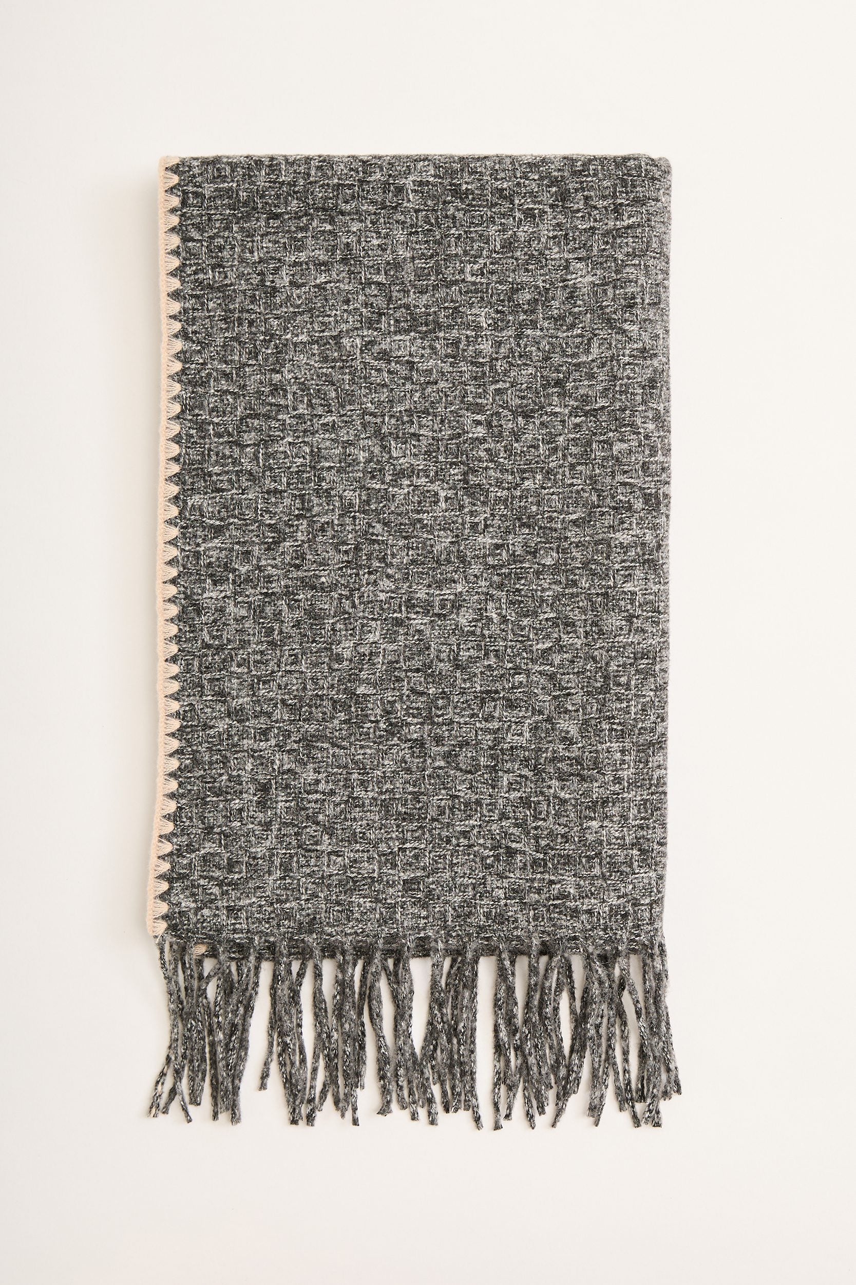 Scarf With Fringes