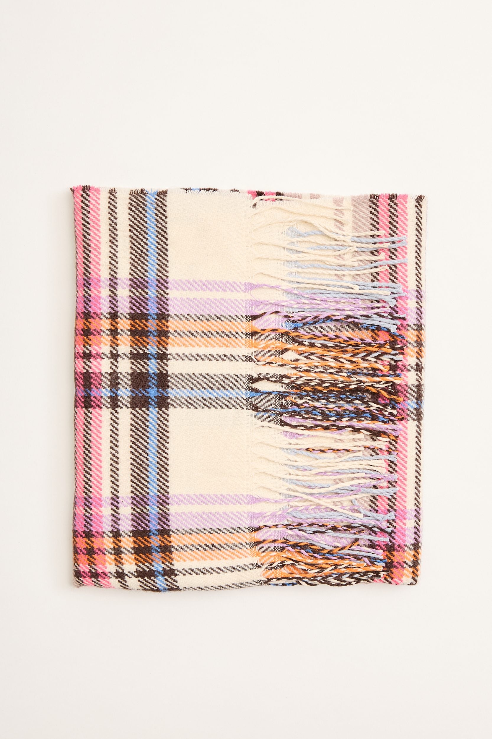 Plaid Scarf With Fringes