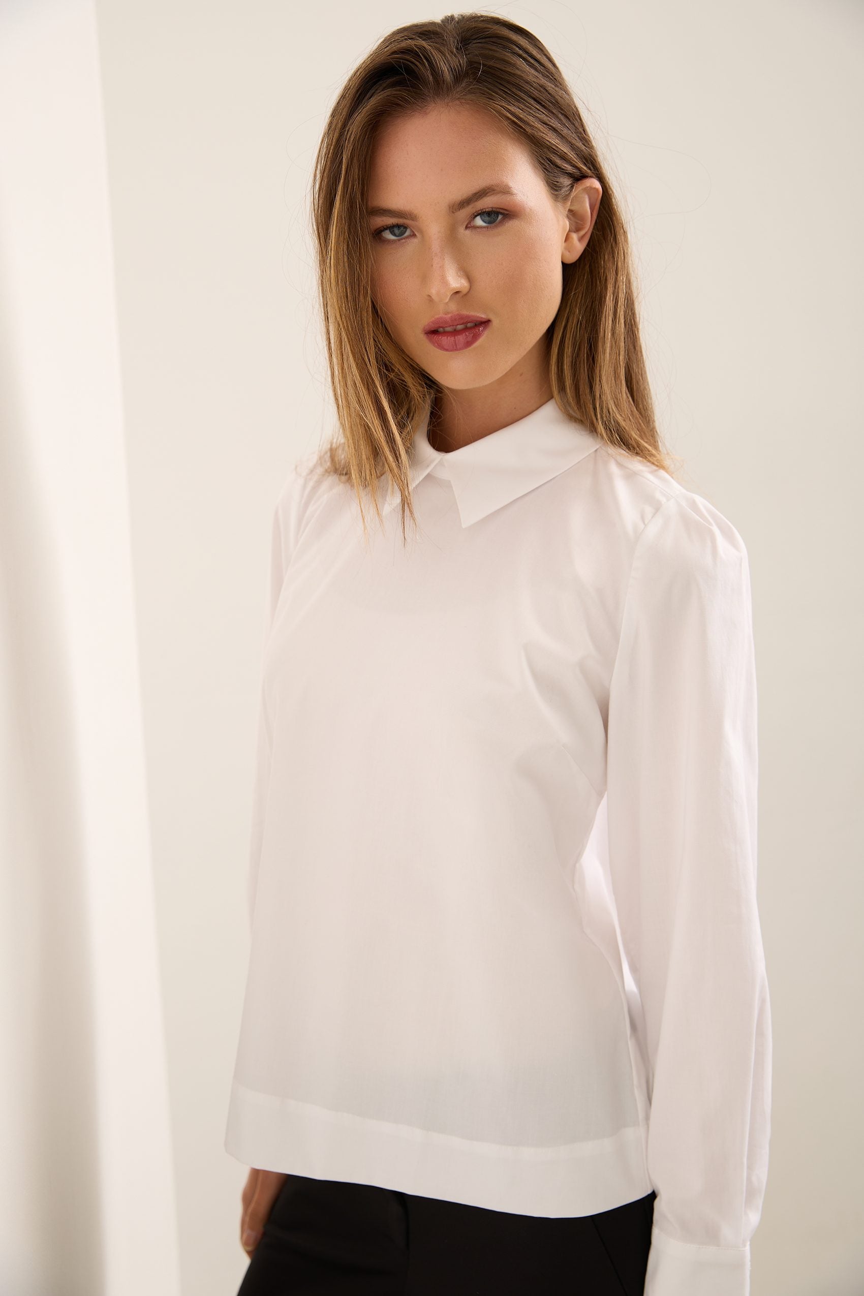 Cropped Poplin Blouse With Back Placket