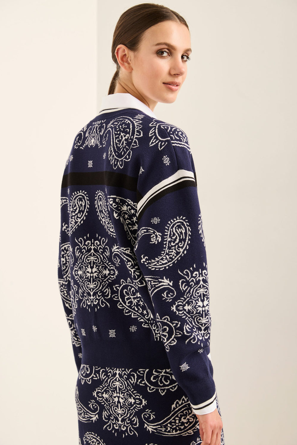 Oversized Crew Neck Jacquard Sweater