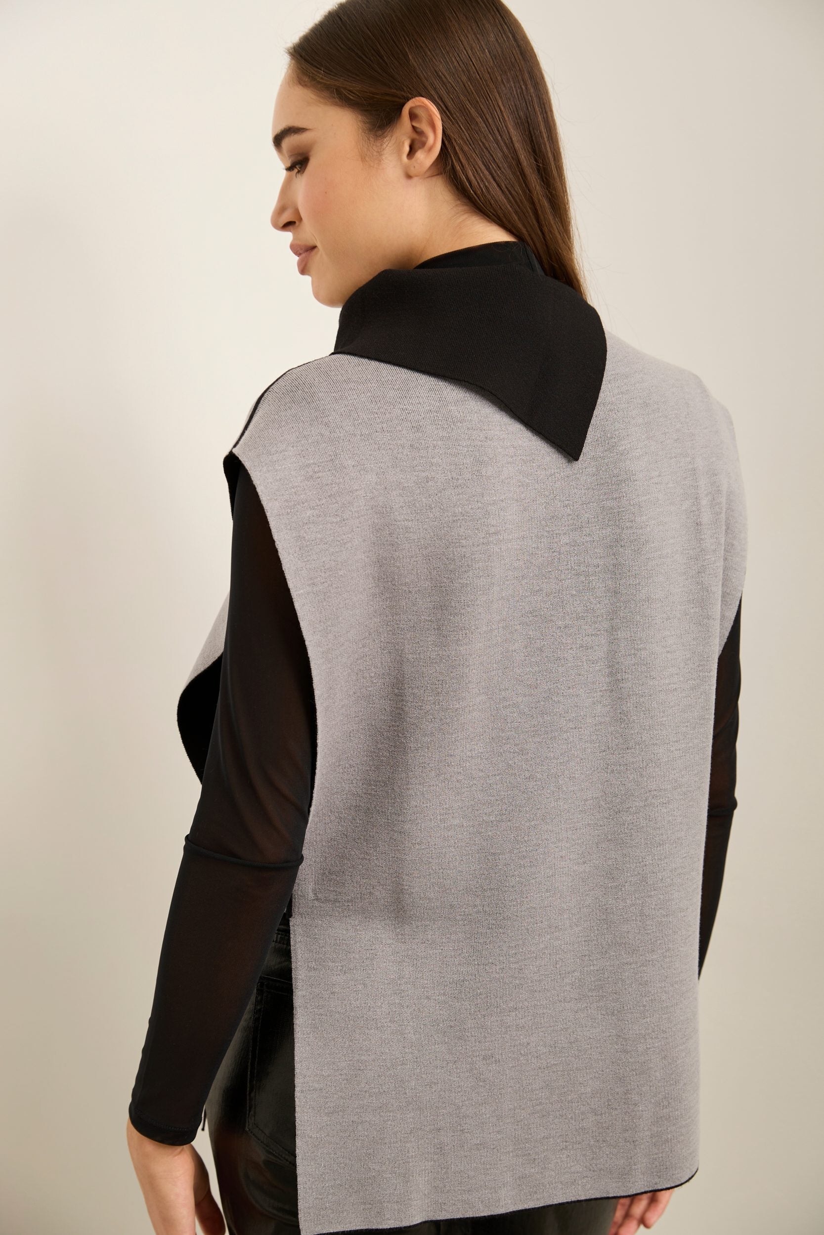 Turtleneck Sleeveless Sweater