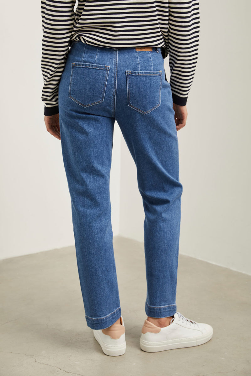 High waist jean with darts