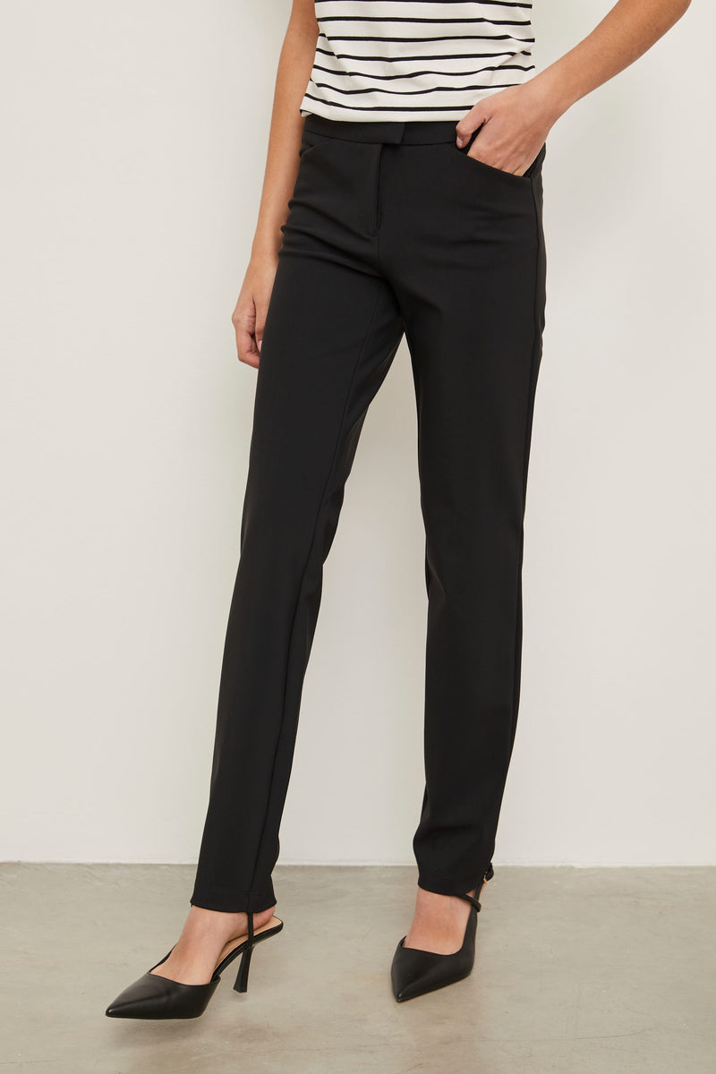 Stretch slim fit Sport Chic pant