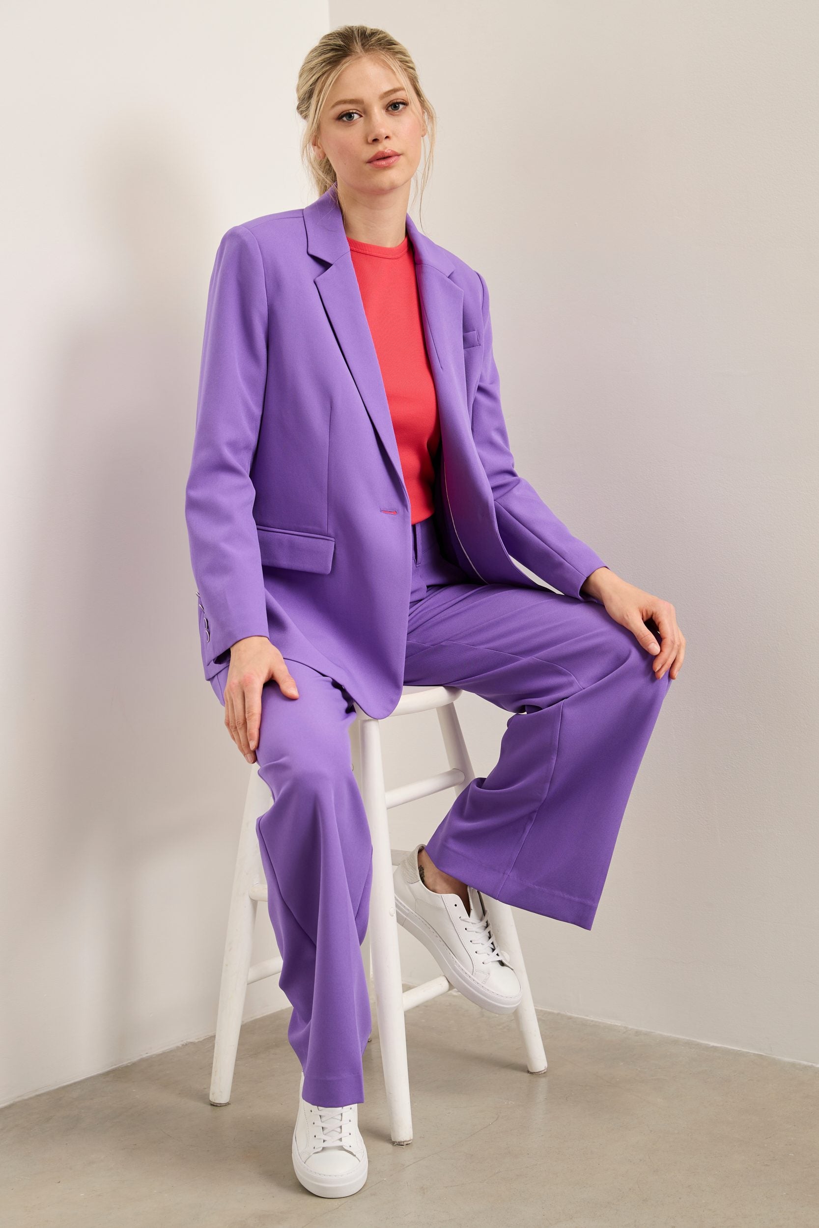 Wide leg fluid pant with pleat