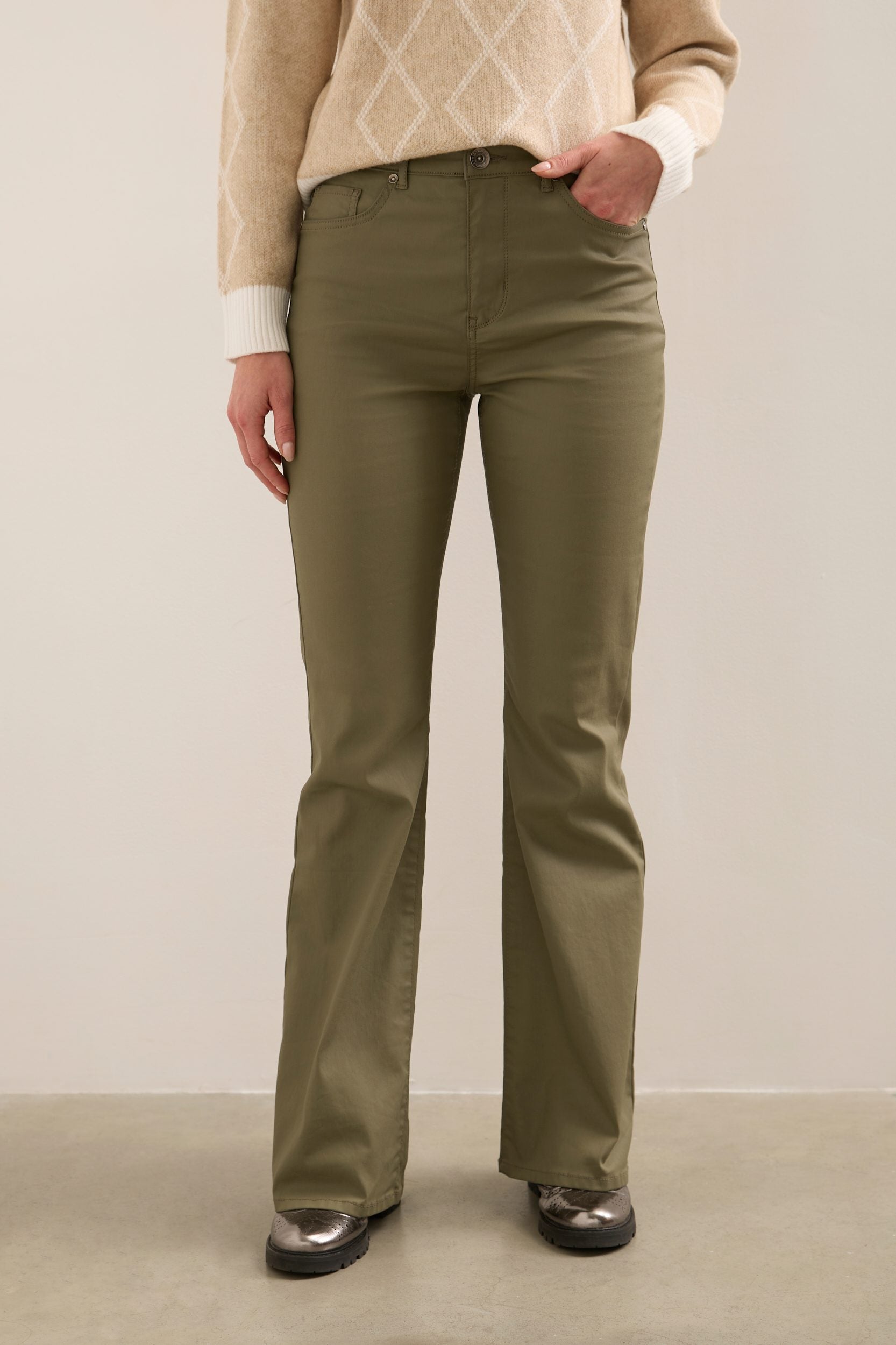 High Waist Bootcut Coated Pant