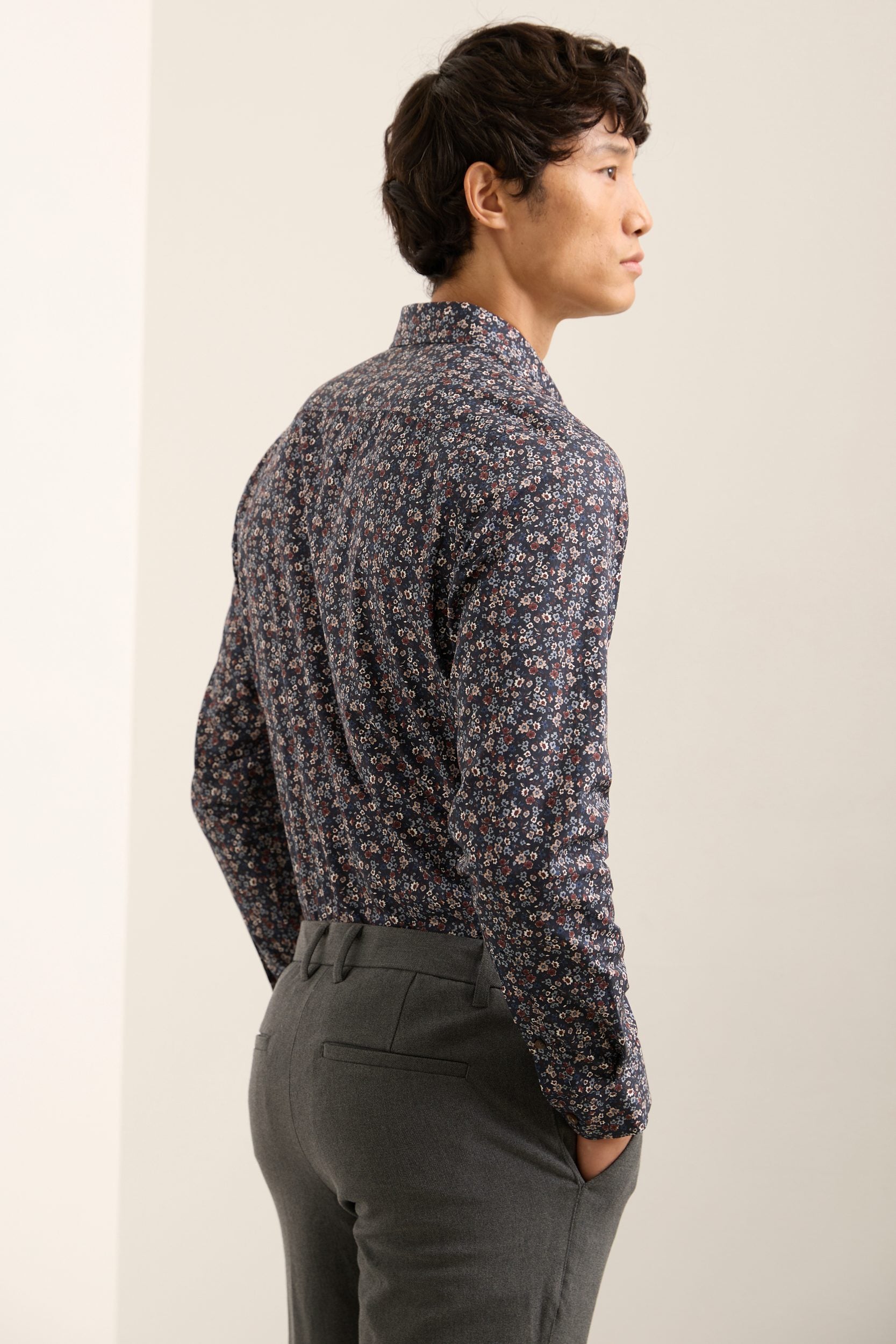 Flower Print Semi-Fitted Shirt