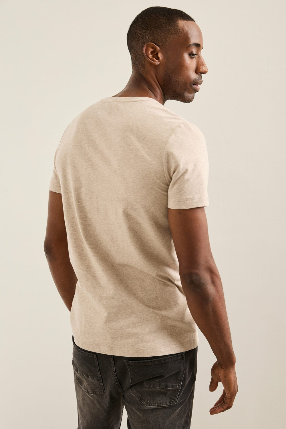 Basic V-Neck T-shirt