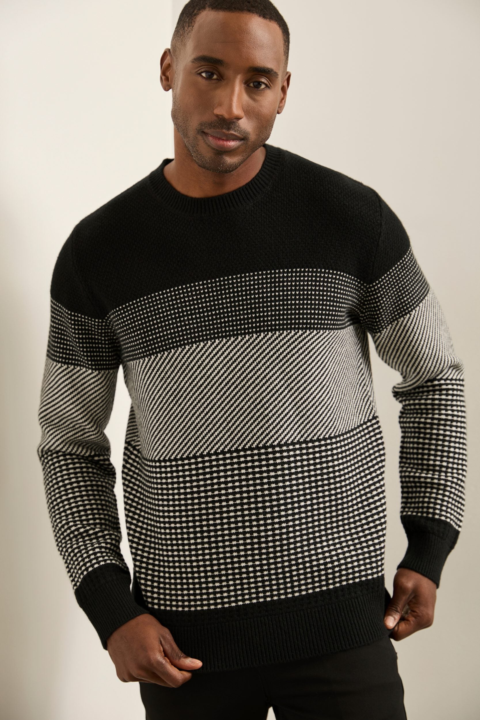 Jacquard Crew Neck Sweater