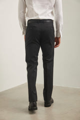 Essantial urban fit pants