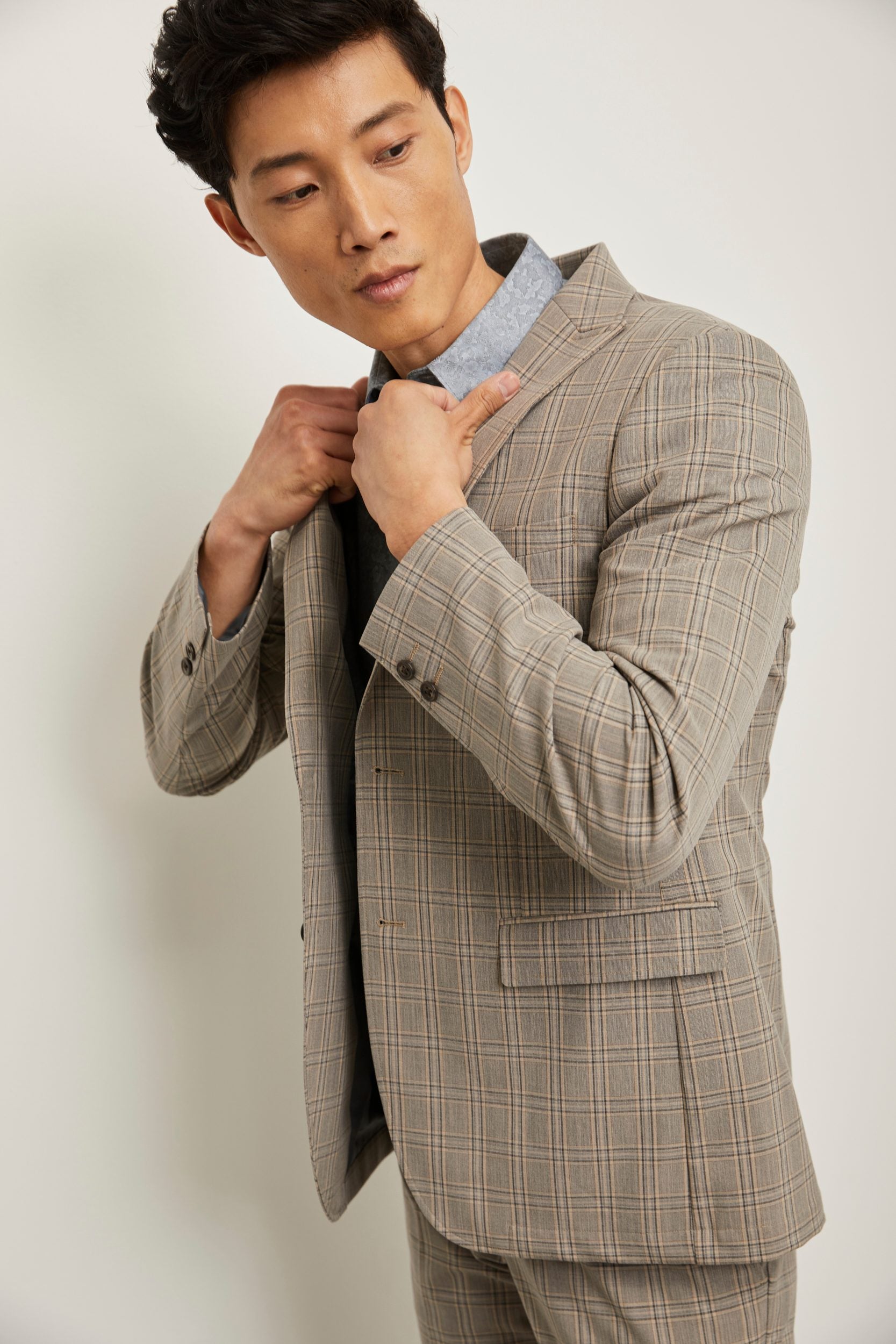 Check fitted blazer